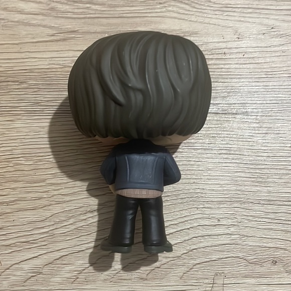 Funko Pop! Jonathan Byers #513 Stranger Things Funko Retired/Vaulted No Box - Picture 5 of 6